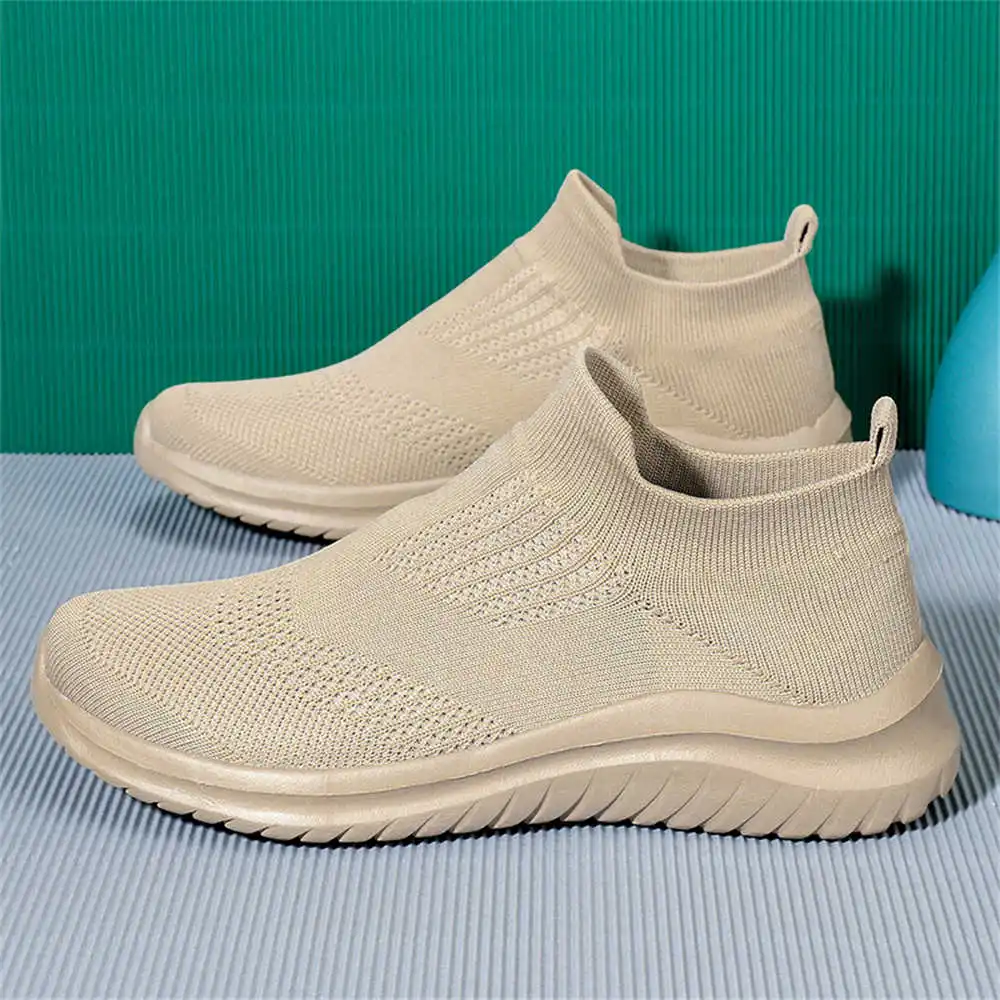 Sepatu olahraga pria, krem lem - Luxury Lifestyle Goods ulasan dan harga